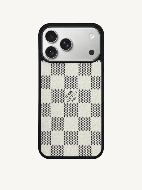 Classic Case in White (iPhone)